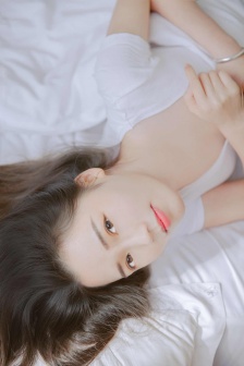 女士不遮阴小内搭